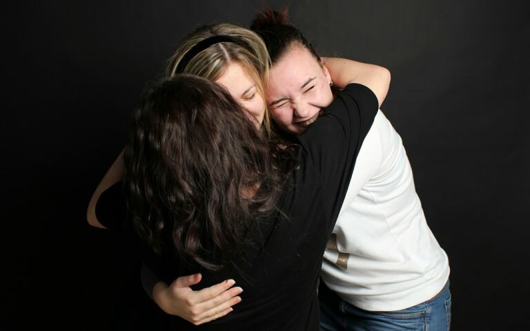 10 Ways Loved Ones Can Support Someone With Lyme Disease